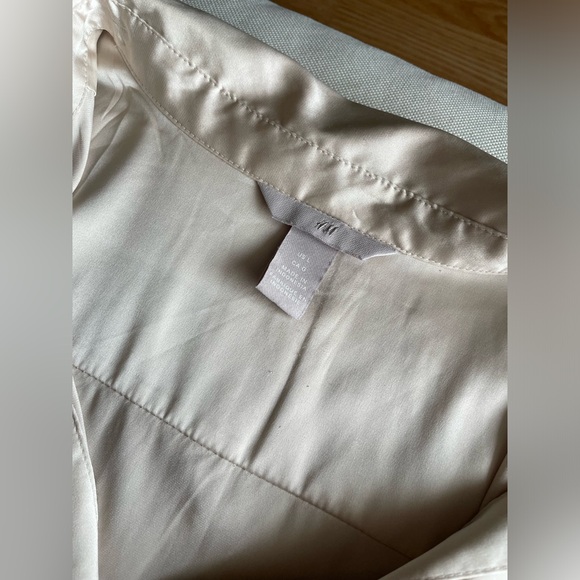 H&M blouse - Picture 4 of 6